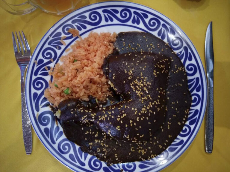 Cuál es la receta auténtica del mole mexicano tradicional 7 Cuál es la receta auténtica del mole mexicano tradicional